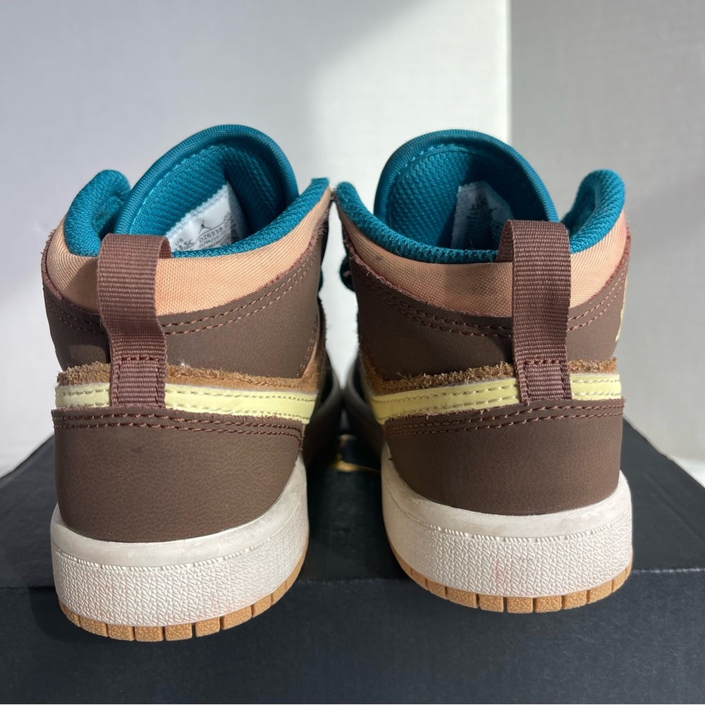 Jordan 1 Mid SE Size 13 5 Little Boy Cacao Wow - Picture 3 of 10